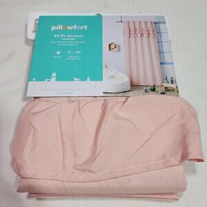 Pillowfort 99.9% blackout curtain 42'' x 84'' just peachy one panel